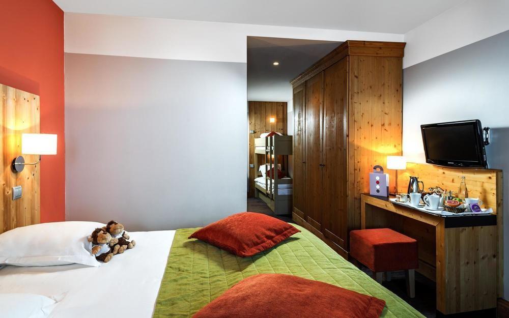 Hotel Les Bruyeres Les Menuires Экстерьер фото